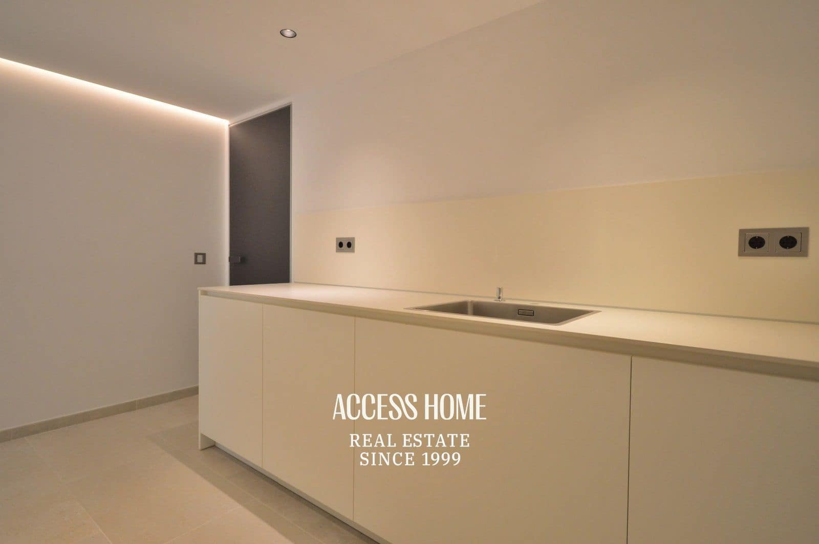 Chalet de 4 habitaciones en Alella en venta con piscina garaje - 1.450.000 € (Ref: 9603658)