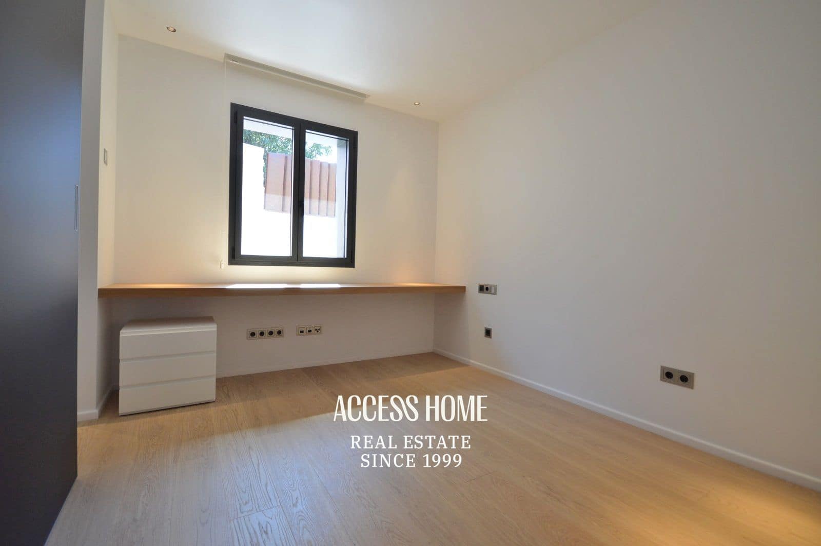 Chalet de 4 habitaciones en Alella en venta con piscina garaje - 1.450.000 € (Ref: 9603658)