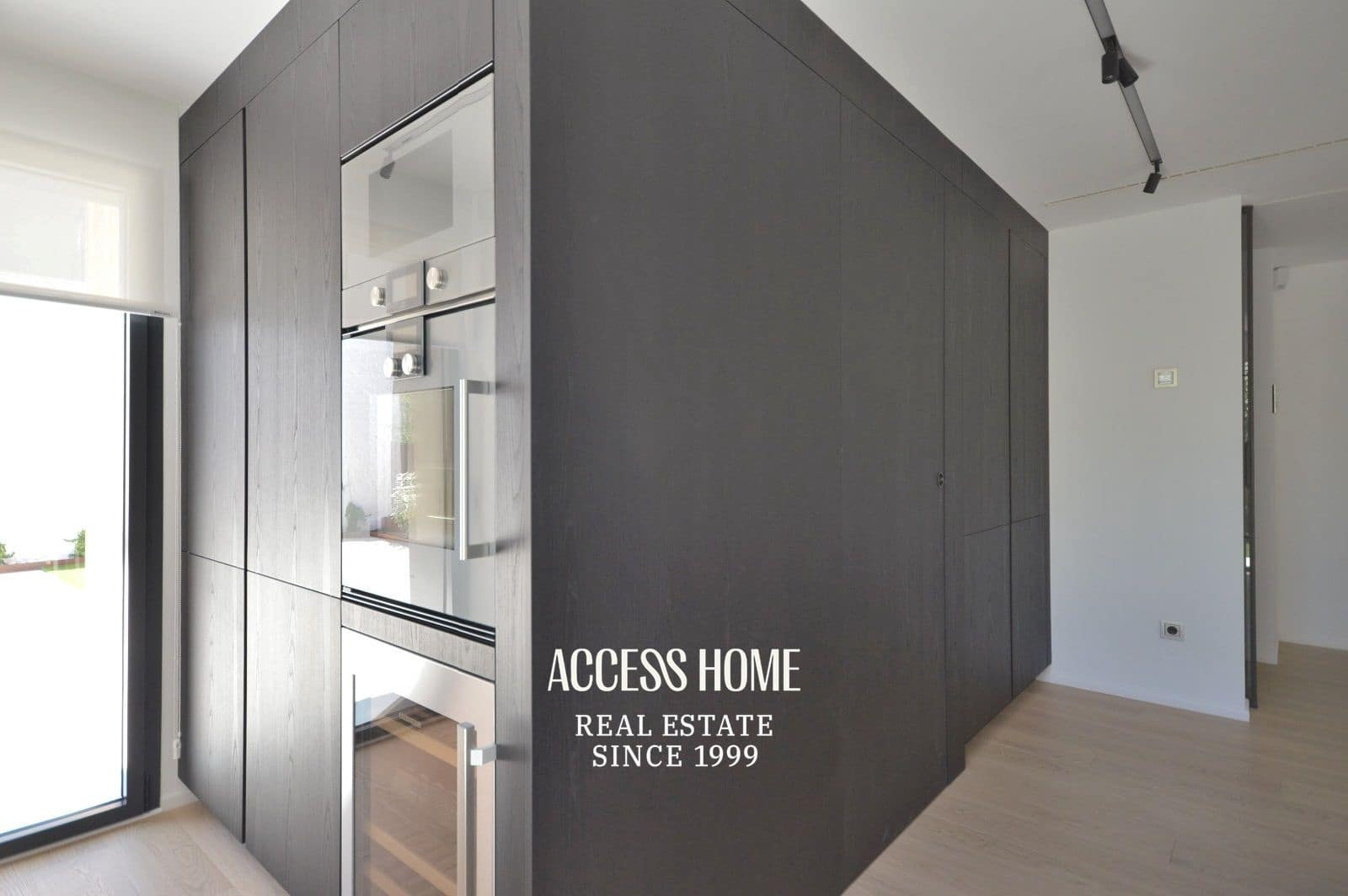 Chalet de 4 habitaciones en Alella en venta con piscina garaje - 1.450.000 € (Ref: 9603658)