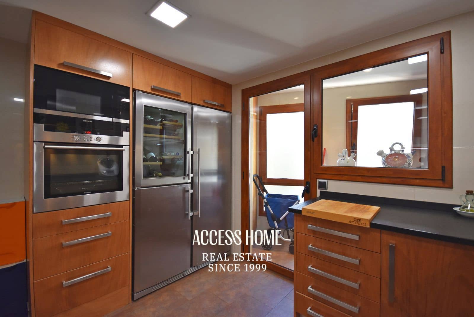 4 makuuhuone Asunto myytävänä paikassa Arenys de Munt - 410 000 € (Ref: 9611935)