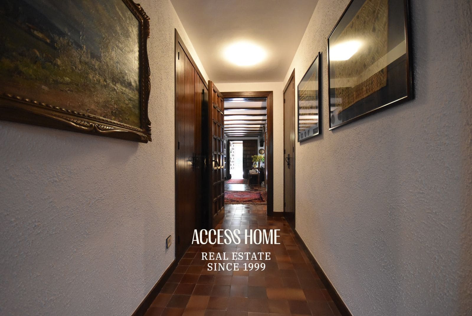 5 bedroom Villa for sale in Sant Vicenc de Montalt with pool garage - € 1,950,000 (Ref: 9623122)