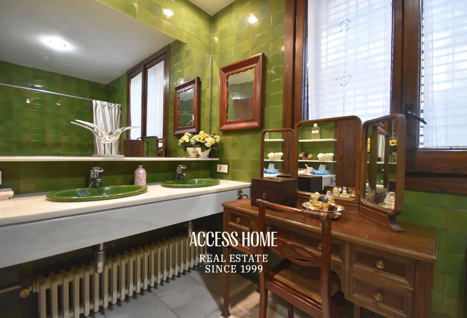 5 bedroom Villa for sale in Sant Vicenc de Montalt with pool garage - € 1,950,000 (Ref: 9623122)