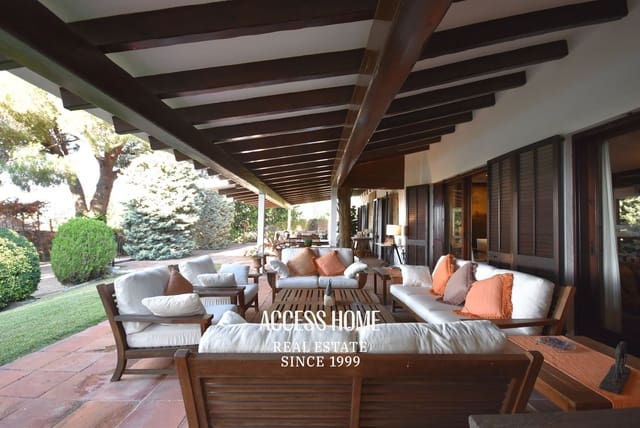 5 bedroom Villa for sale in Sant Vicenç de Montalt with pool garage - € 1,950,000 (Ref: 9623122)