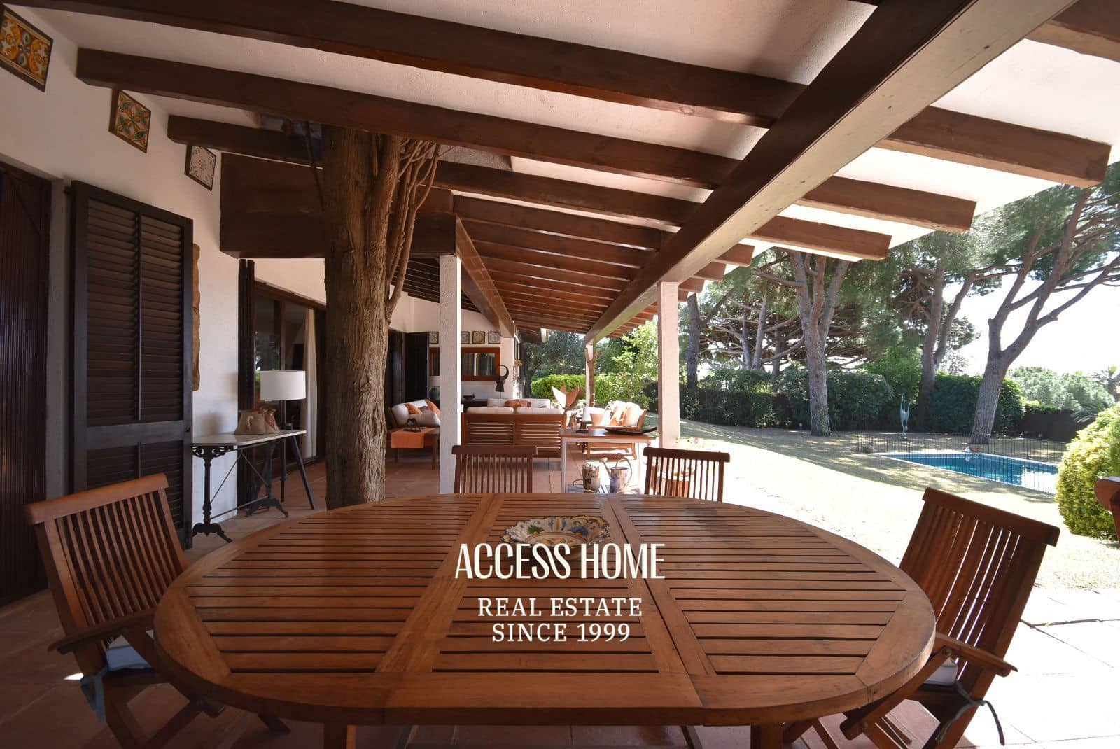 5 soverom Villa til salgs i Sant Vicenc de Montalt med svømmebasseng garasje - € 1 950 000 (Ref: 9623122)