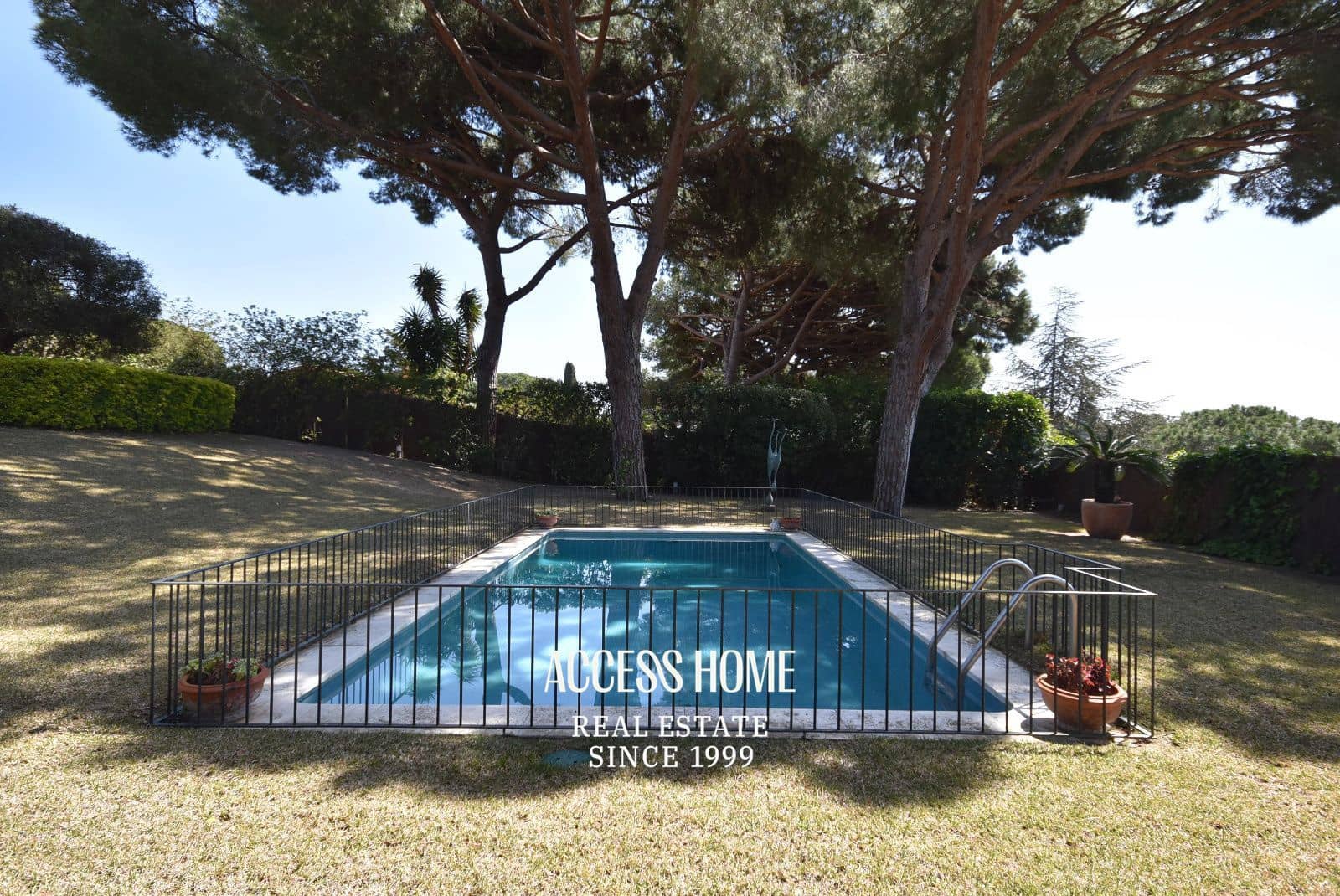 5 soverom Villa til salgs i Sant Vicenc de Montalt med svømmebasseng garasje - € 1 950 000 (Ref: 9623122)