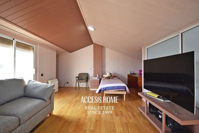 4 camera da letto Villa in vendita in Teià con piscina garage - 695.000 € (Rif: 9628449)