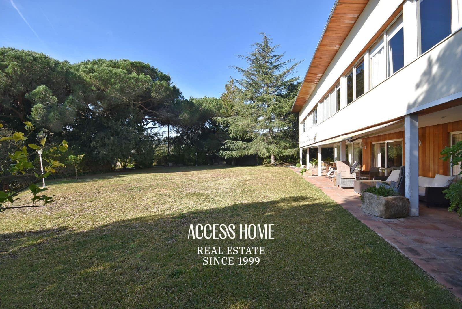 Chalet de 5 habitaciones en Sant Andreu de Llavaneres en venta con piscina garaje - 1.440.000 € (Ref: 9631870)