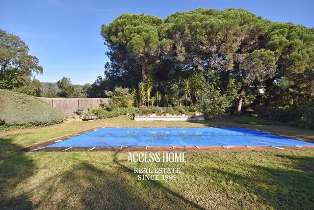 Chalet de 5 habitaciones en Sant Andreu de Llavaneres en venta con piscina garaje - 1.440.000 € (Ref: 9631870)