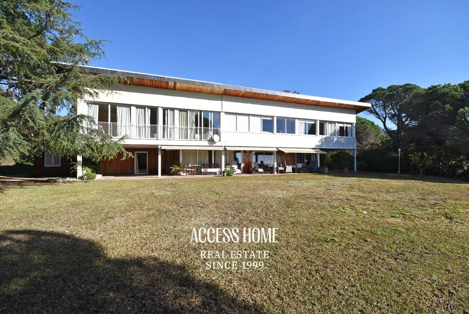 Chalet de 5 habitaciones en Sant Andreu de Llavaneres en venta con piscina garaje - 1.440.000 € (Ref: 9631870)