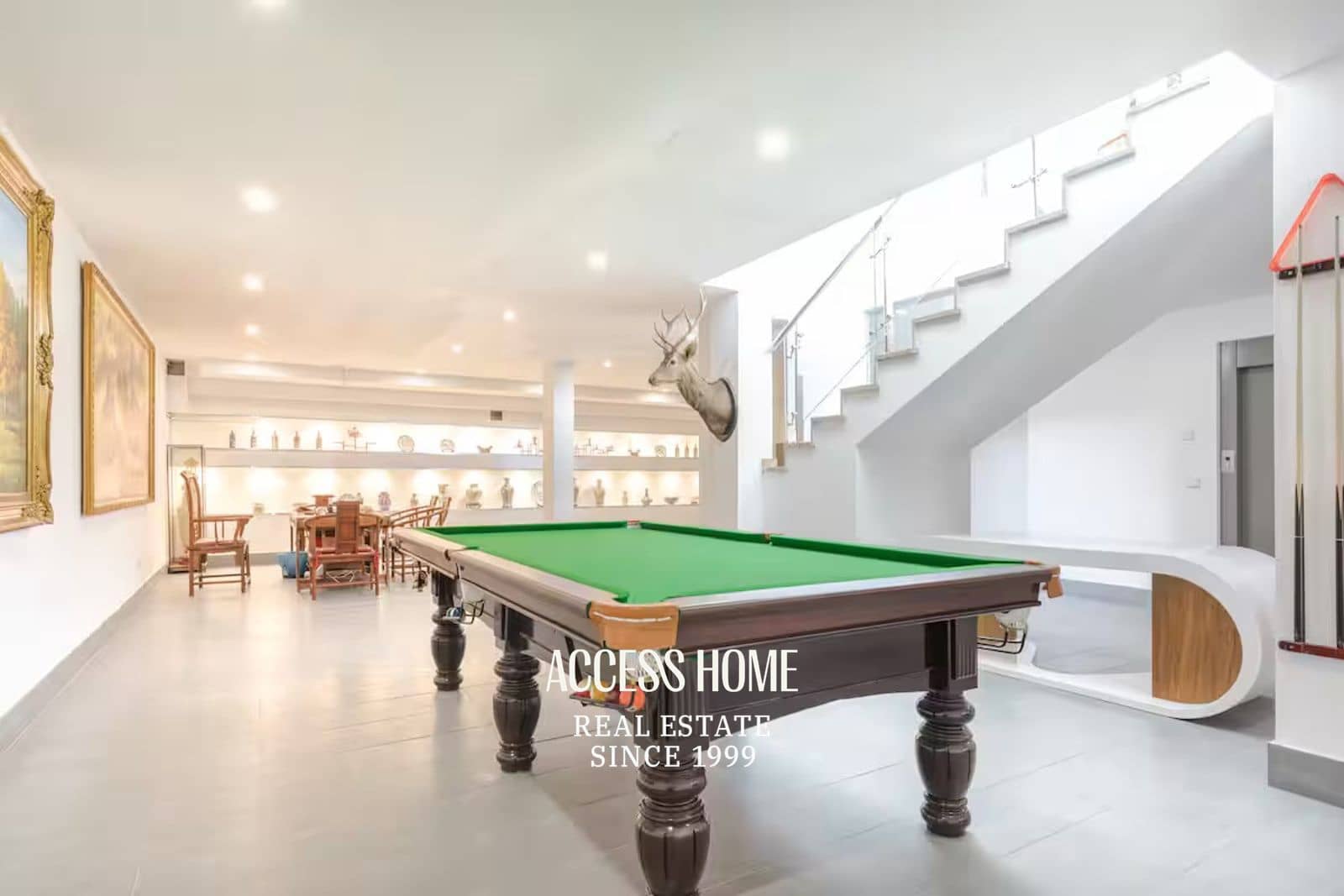 5 sypialnia Willa do wynajęcia w Sant Vicenc de Montalt z basenem garażem - 8 000 € (Ref: 9672188)