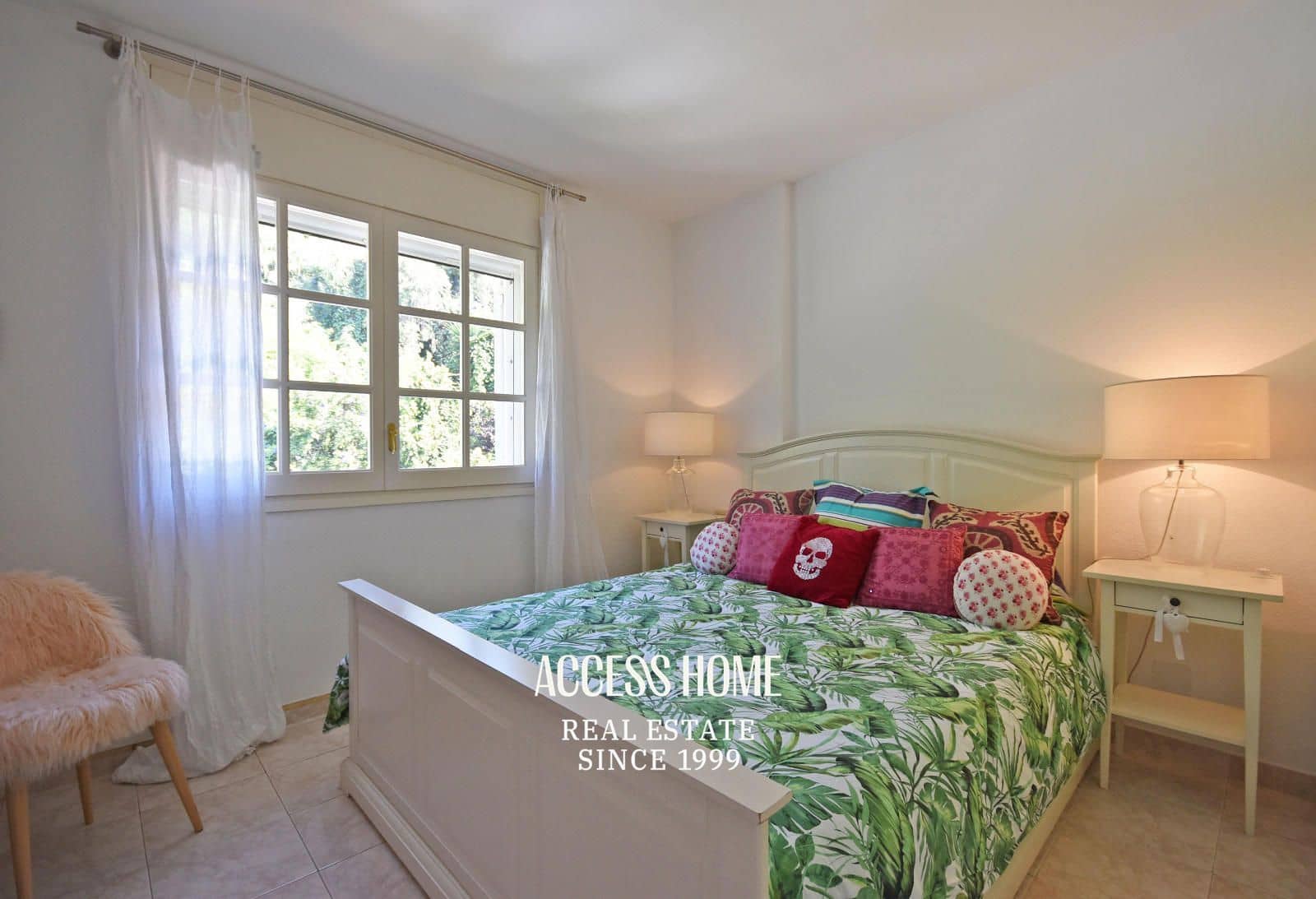 4 bedroom Townhouse for sale in Sant Vicenc de Montalt with pool garage - € 575,000 (Ref: 9679242)