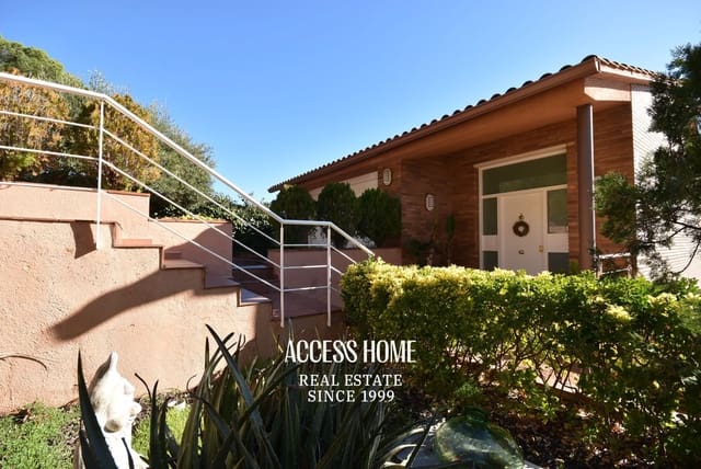 5 quarto Moradia para venda em Premià de Dalt com piscina garagem - 895 000 € (Ref: 9679243)