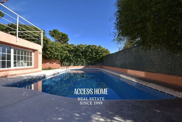 5 quarto Moradia para venda em Premià de Dalt com piscina garagem - 895 000 € (Ref: 9679243)