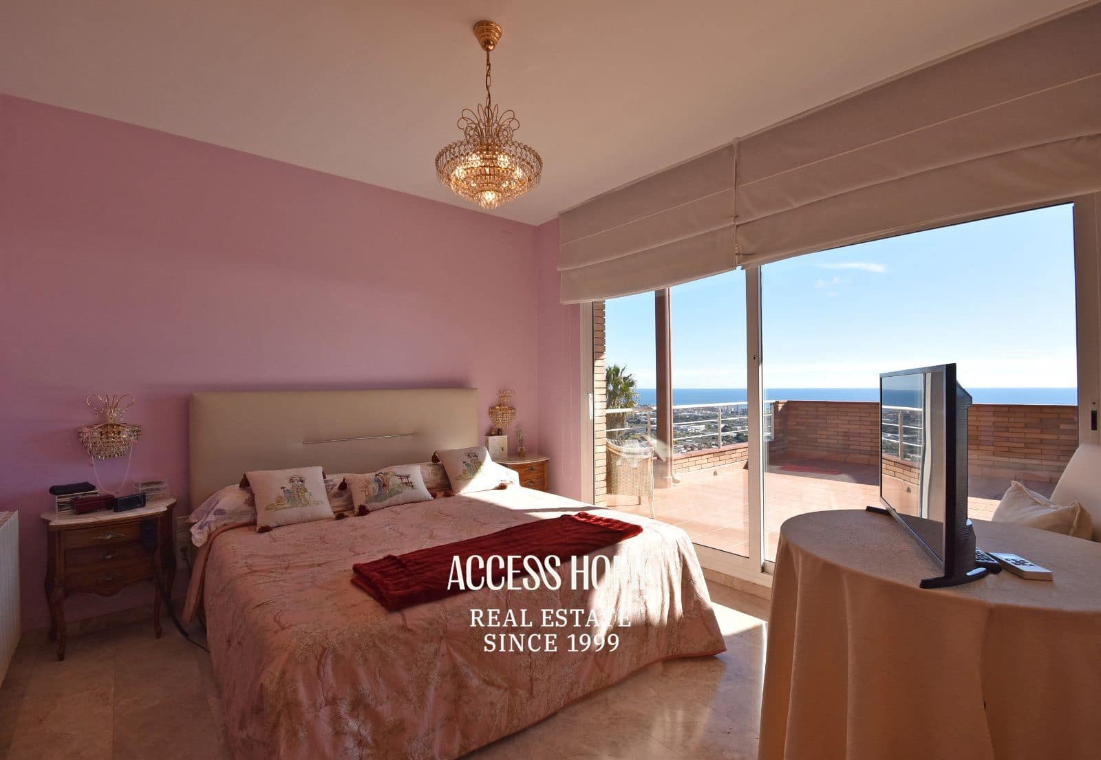 5 quarto Moradia para venda em Premia de Dalt com piscina garagem - 895 000 € (Ref: 9679243)