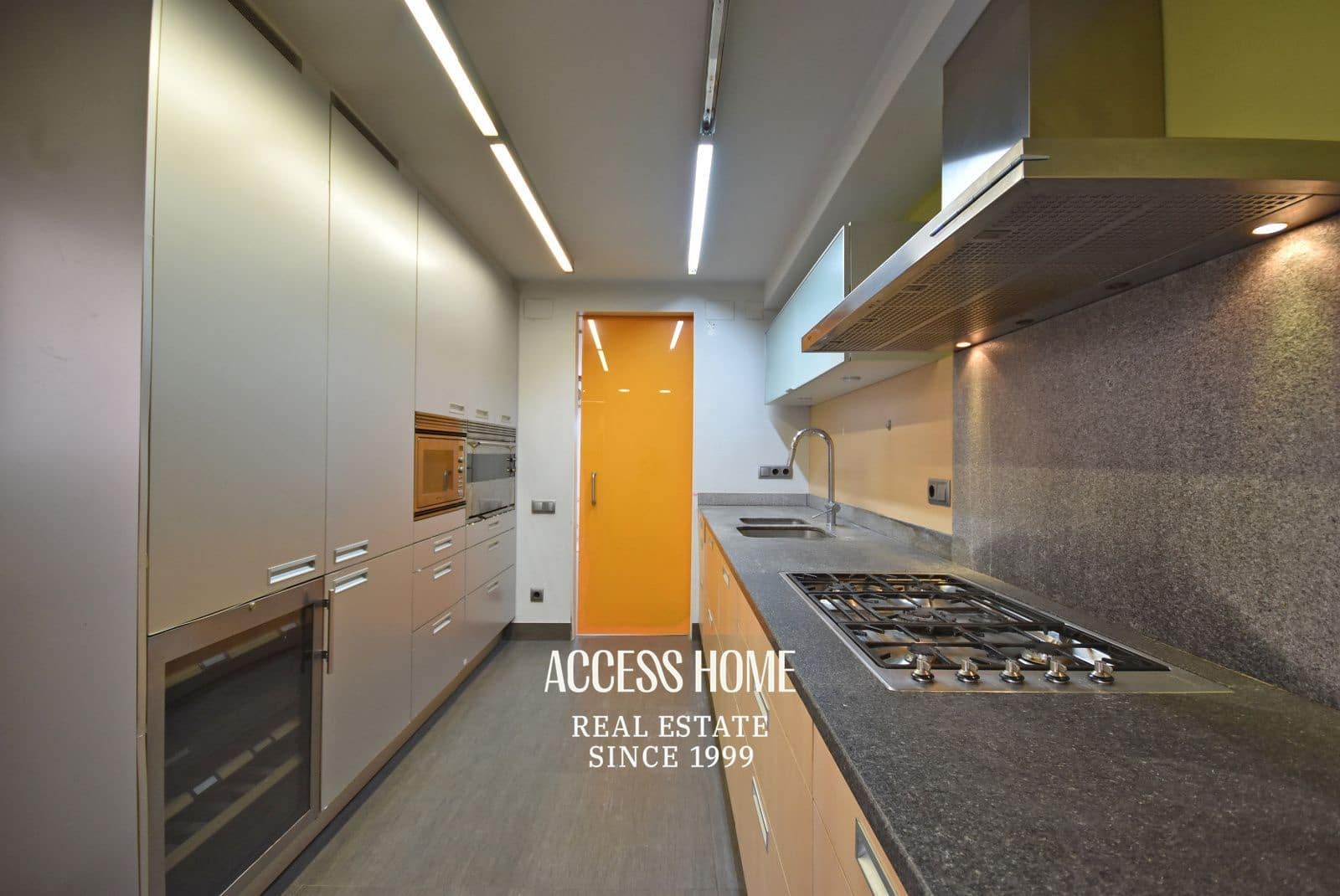 4 soverom Hus til salgs i Alella med svømmebasseng garasje - € 790 000 (Ref: 9720912)