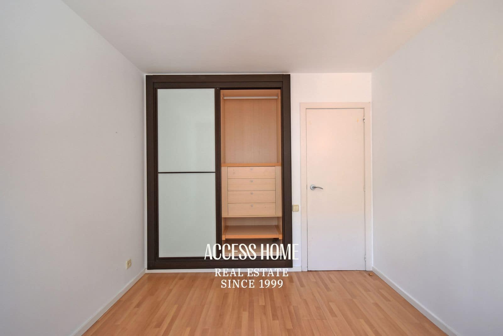 4 soverom Hus til salgs i Alella med svømmebasseng garasje - € 790 000 (Ref: 9720912)