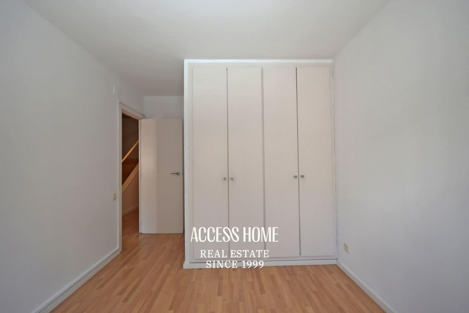 4 soverom Hus til salgs i Alella med svømmebasseng garasje - € 790 000 (Ref: 9720912)