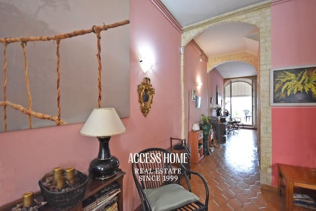 4 bedroom Villa for sale in Premià de Mar - € 579,000 (Ref: 9734113)