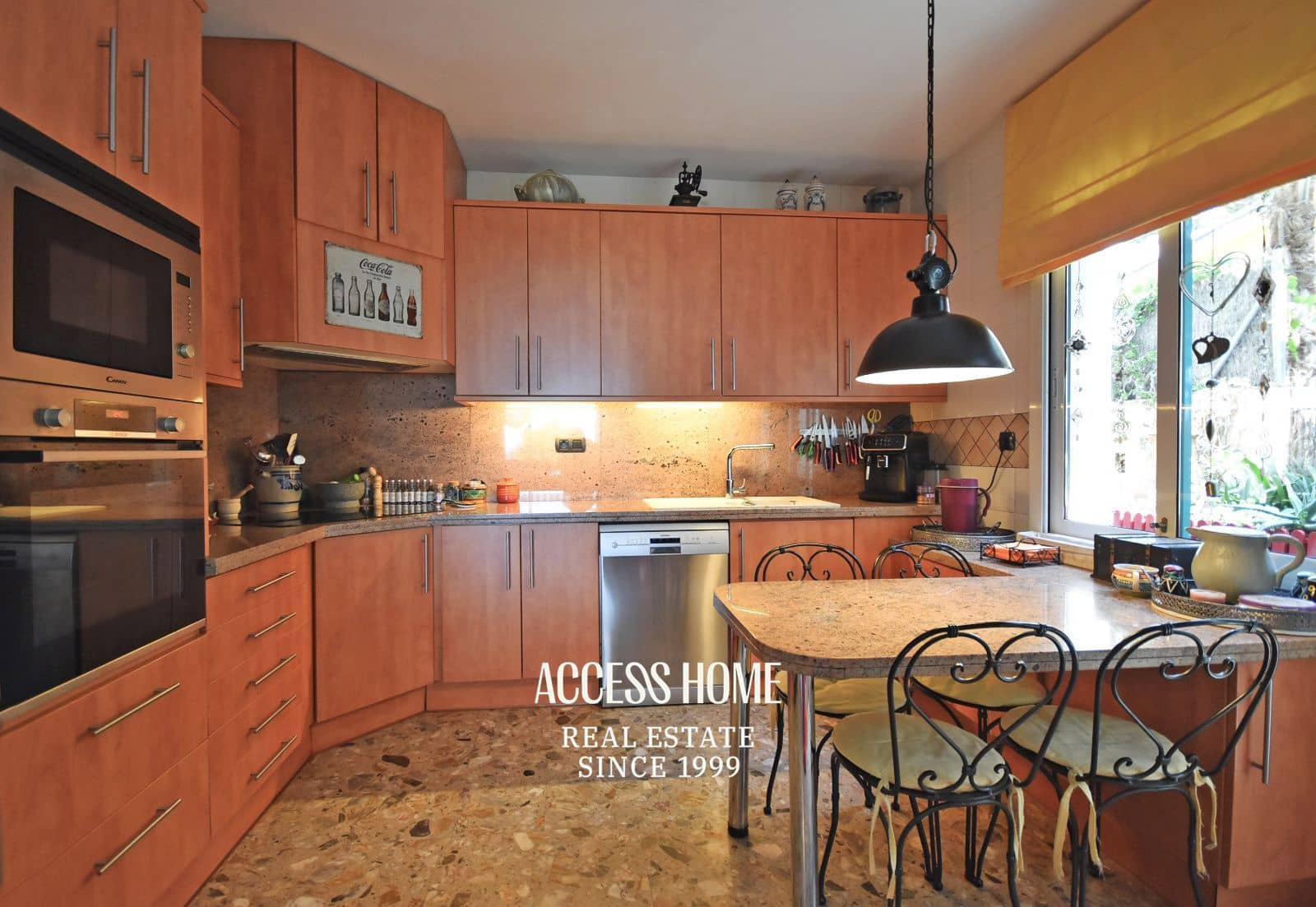 5 slaapkamer Villa te koop in Cabrils met zwembad garage - € 770.000 (Ref: 9734114)