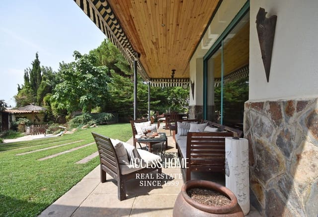 5 slaapkamer Villa te koop in Cabrils met zwembad garage - € 770.000 (Ref: 9734114)