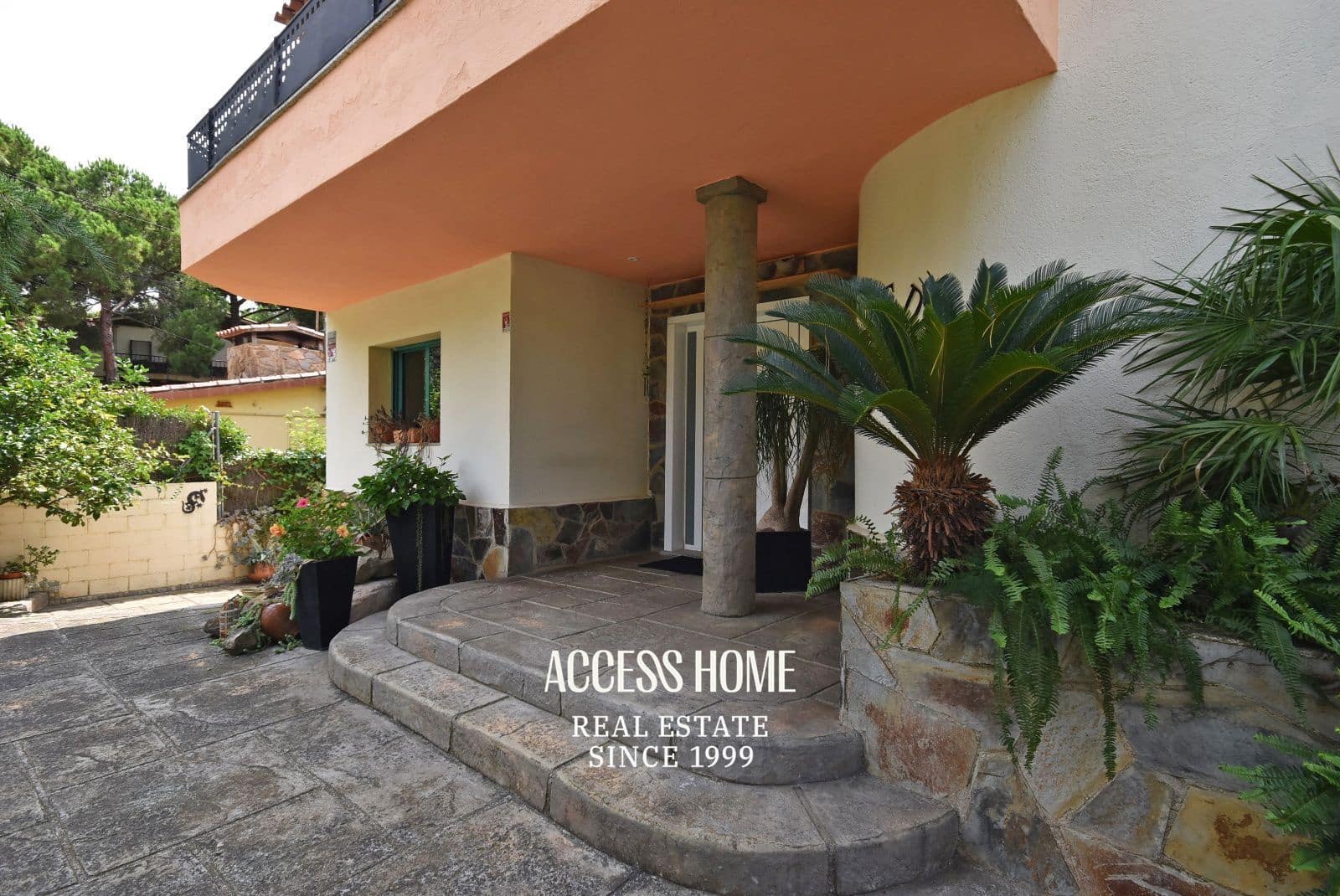 5 slaapkamer Villa te koop in Cabrils met zwembad garage - € 770.000 (Ref: 9734114)