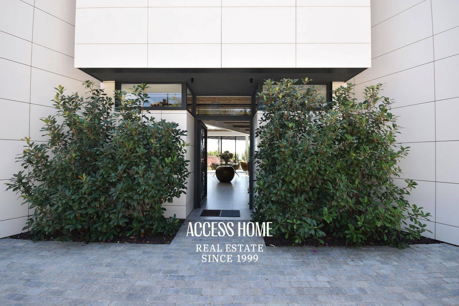 5 bedroom Villa for rent in Mataro with pool garage - € 8,000 (Ref: 9749423)