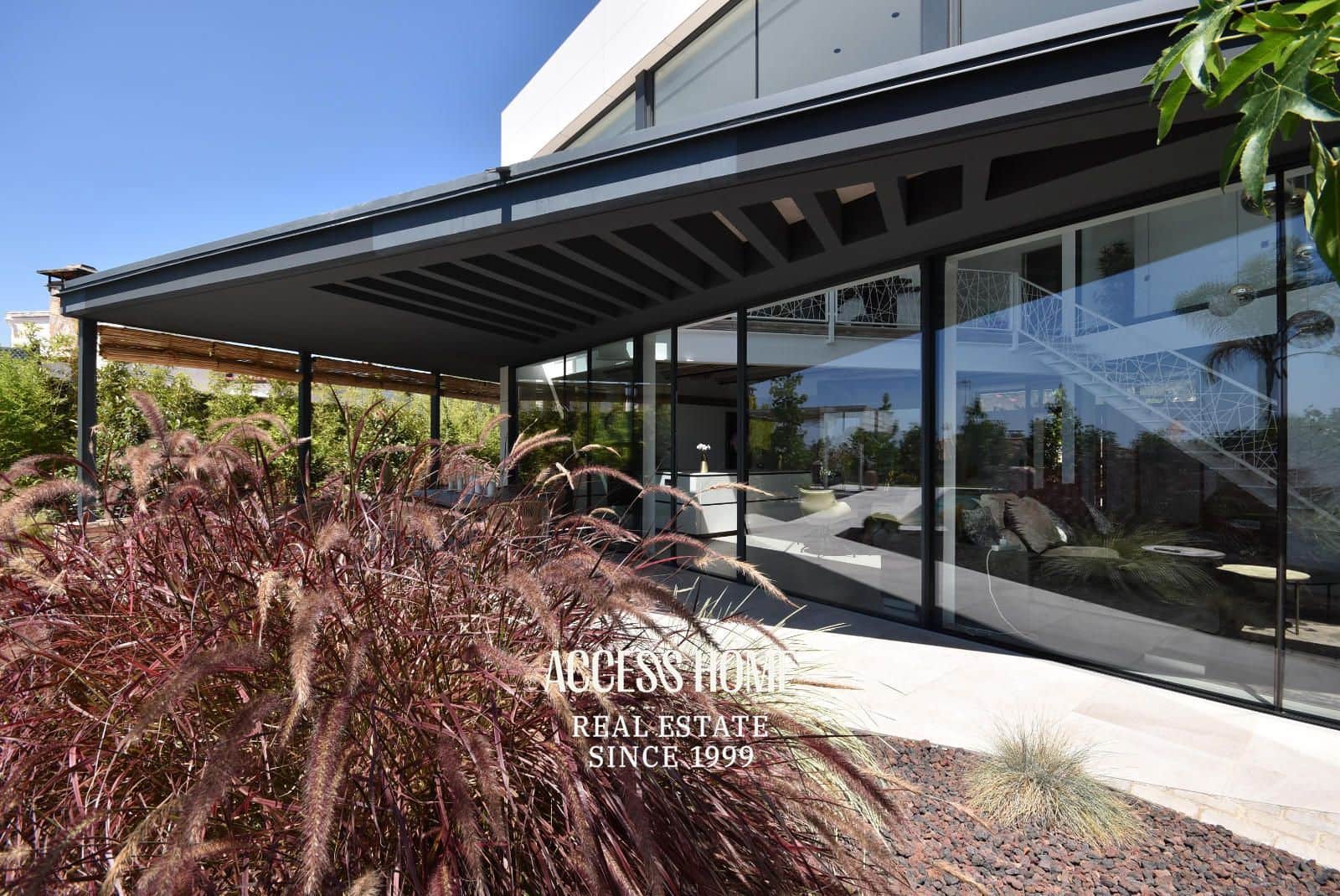 5 bedroom Villa for rent in Mataro with pool garage - € 8,000 (Ref: 9749423)