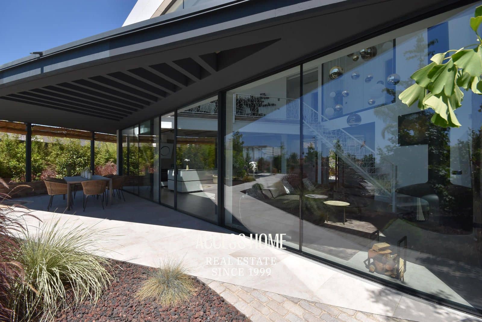 5 bedroom Villa for rent in Mataro with pool garage - € 8,000 (Ref: 9749423)