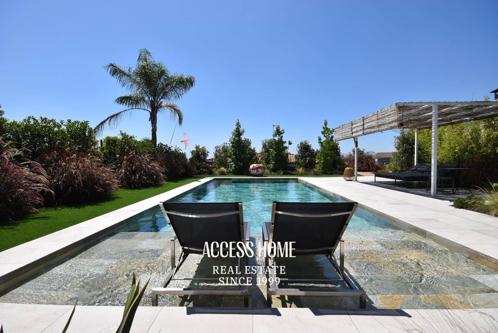 5 bedroom Villa for rent in Mataro with pool garage - € 8,000 (Ref: 9749423)