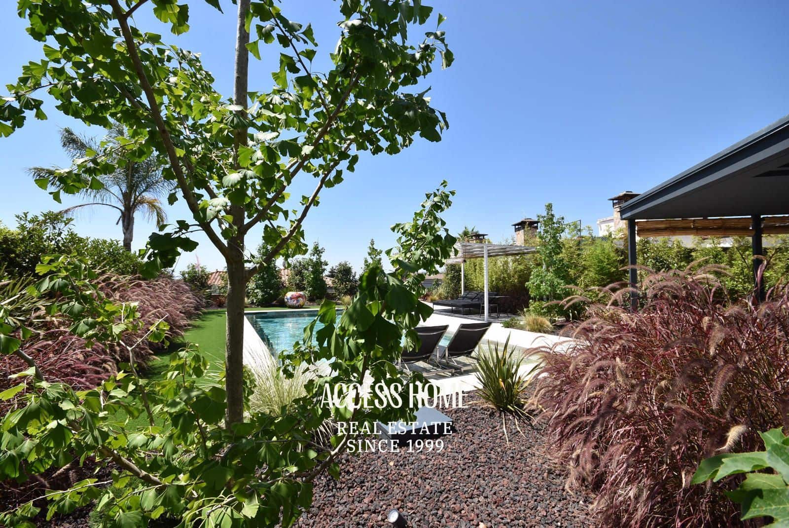 5 bedroom Villa for rent in Mataro with pool garage - € 8,000 (Ref: 9749423)