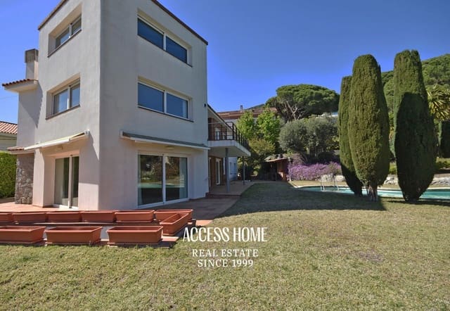 7 soveværelse Villa til salg i Premià de Dalt med swimmingpool garage - € 1.300.000 (Ref: 9757830)