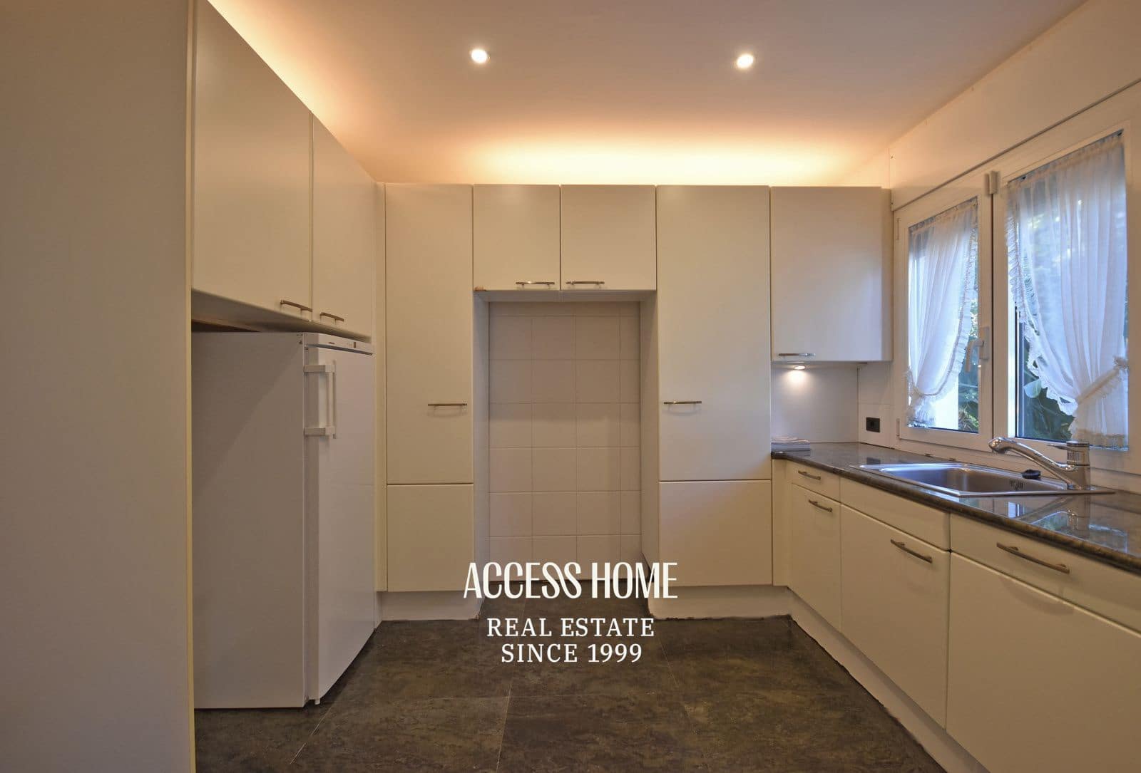 7 soveværelse Villa til salg i Premia de Dalt med swimmingpool garage - € 1.300.000 (Ref: 9757830)