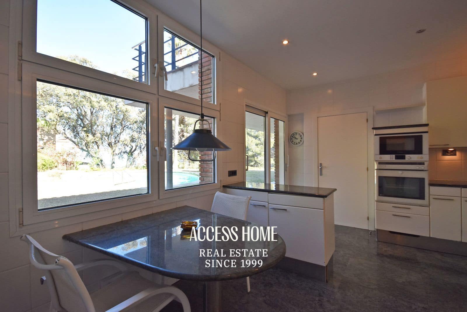 7 soveværelse Villa til salg i Premia de Dalt med swimmingpool garage - € 1.300.000 (Ref: 9757830)