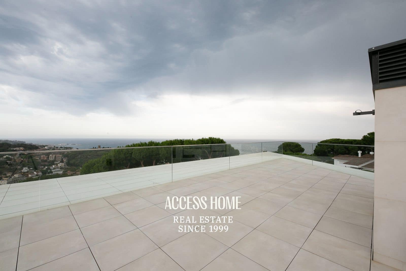 6 soverom Villa til salgs i Caldes d'Estrac med svømmebasseng garasje - € 2 590 000 (Ref: 9758196)