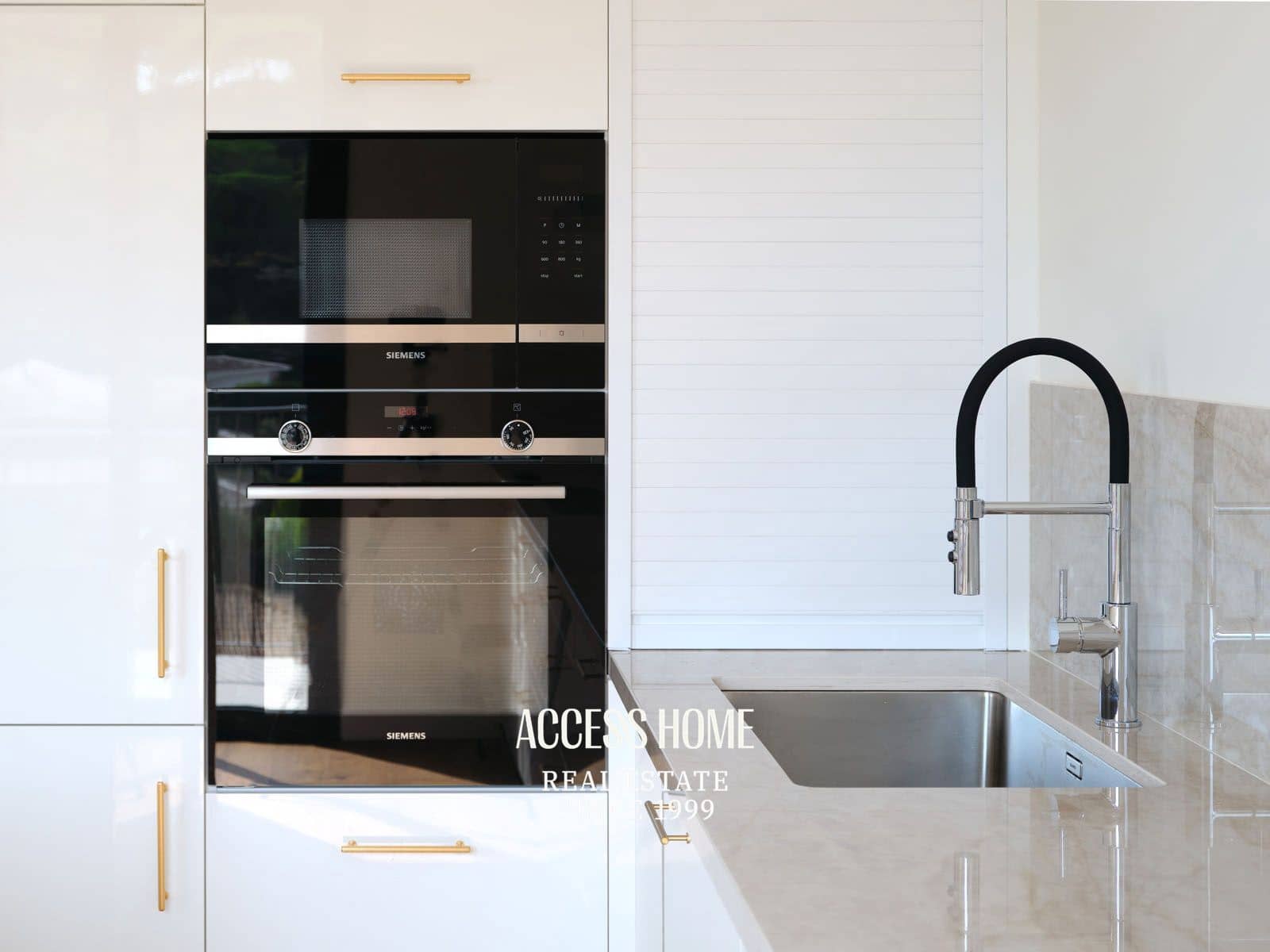 4 sovrum Villa till salu i Sant Vicenc de Montalt med pool garage - 1 700 000 € (Ref: 9769047)