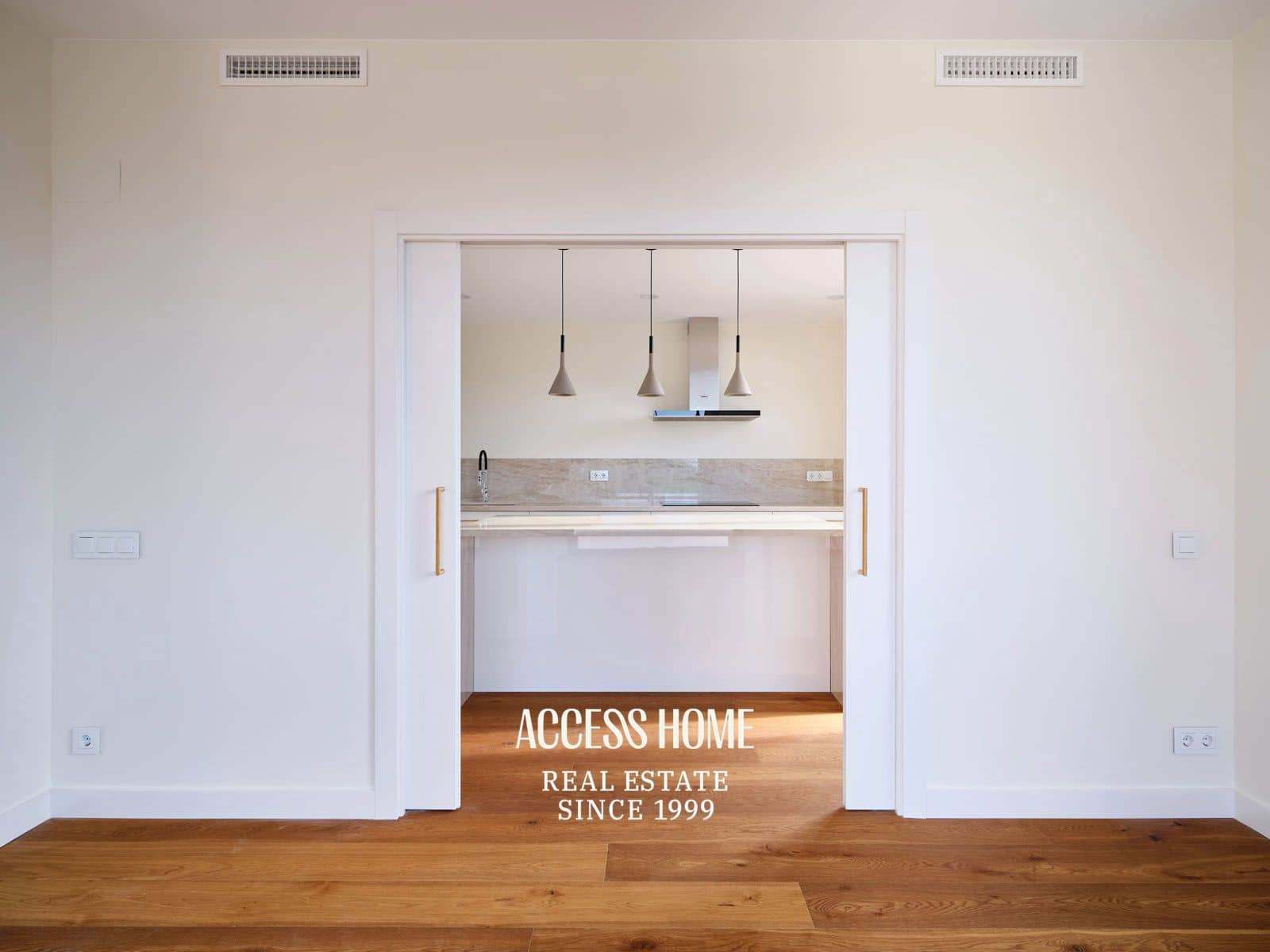 4 sovrum Villa till salu i Sant Vicenc de Montalt med pool garage - 1 700 000 € (Ref: 9769047)