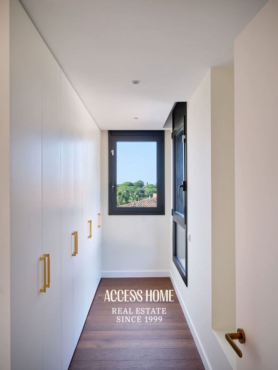 4 sovrum Villa till salu i Sant Vicenc de Montalt med pool garage - 1 700 000 € (Ref: 9769047)