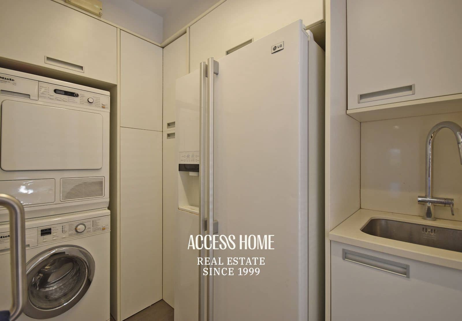 4 soverom Hus til salgs i Alella med svømmebasseng garasje - € 790 000 (Ref: 9776984)