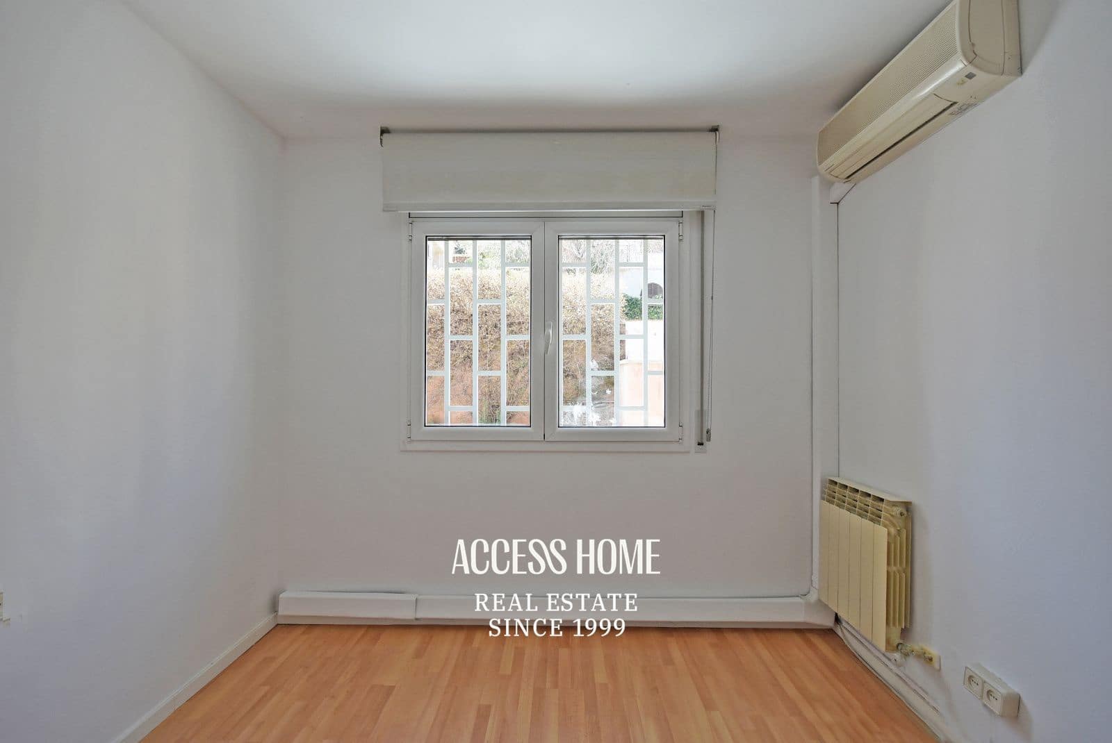 4 soverom Hus til salgs i Alella med svømmebasseng garasje - € 790 000 (Ref: 9776984)