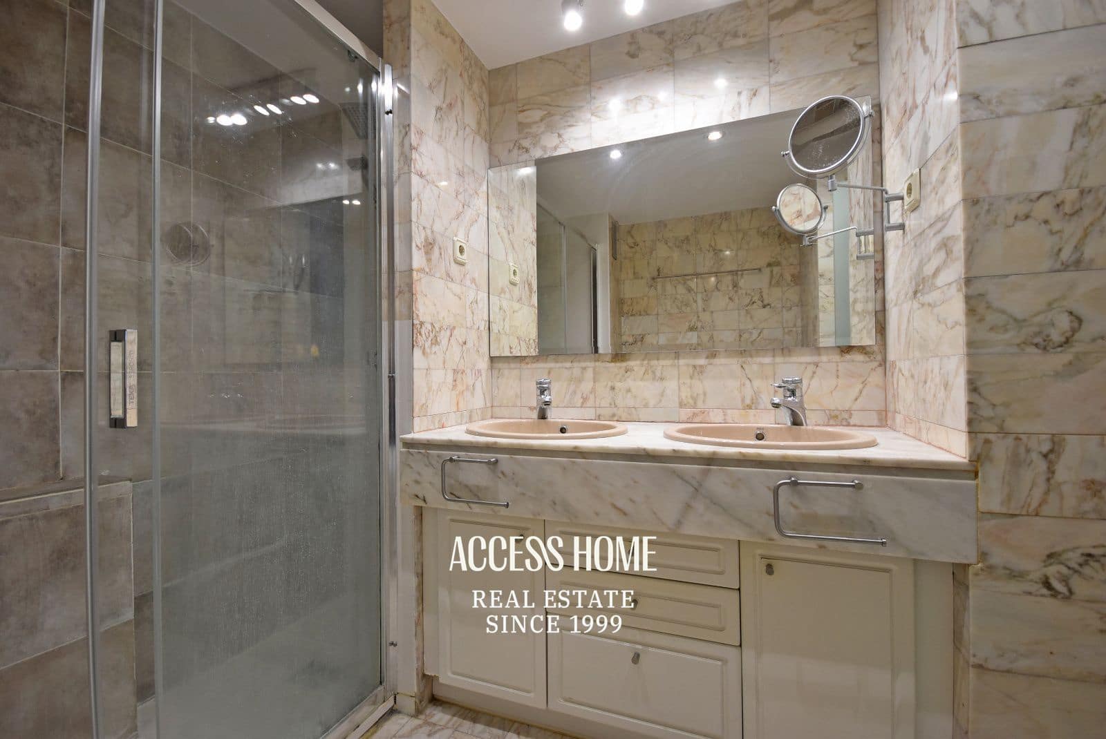 4 soverom Hus til salgs i Alella med svømmebasseng garasje - € 790 000 (Ref: 9776984)