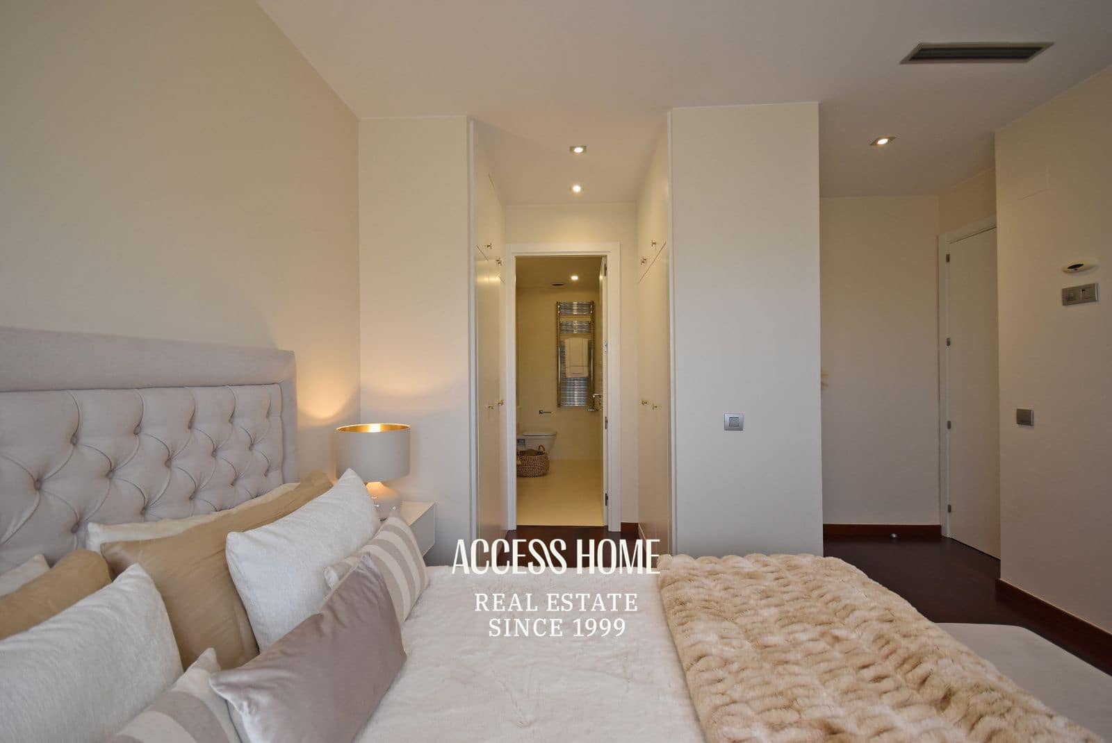 4 soverom Hus til salgs i El Masnou med svømmebasseng garasje - € 949 000 (Ref: 9787843)