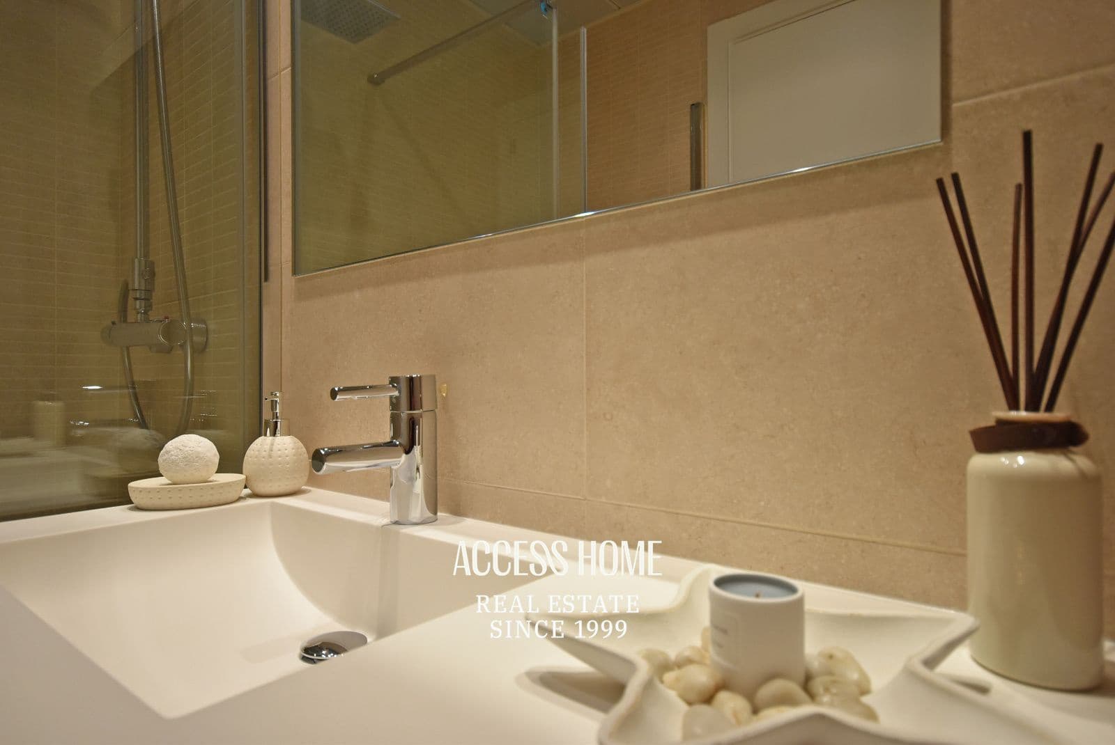 4 soverom Hus til salgs i El Masnou med svømmebasseng garasje - € 949 000 (Ref: 9787843)