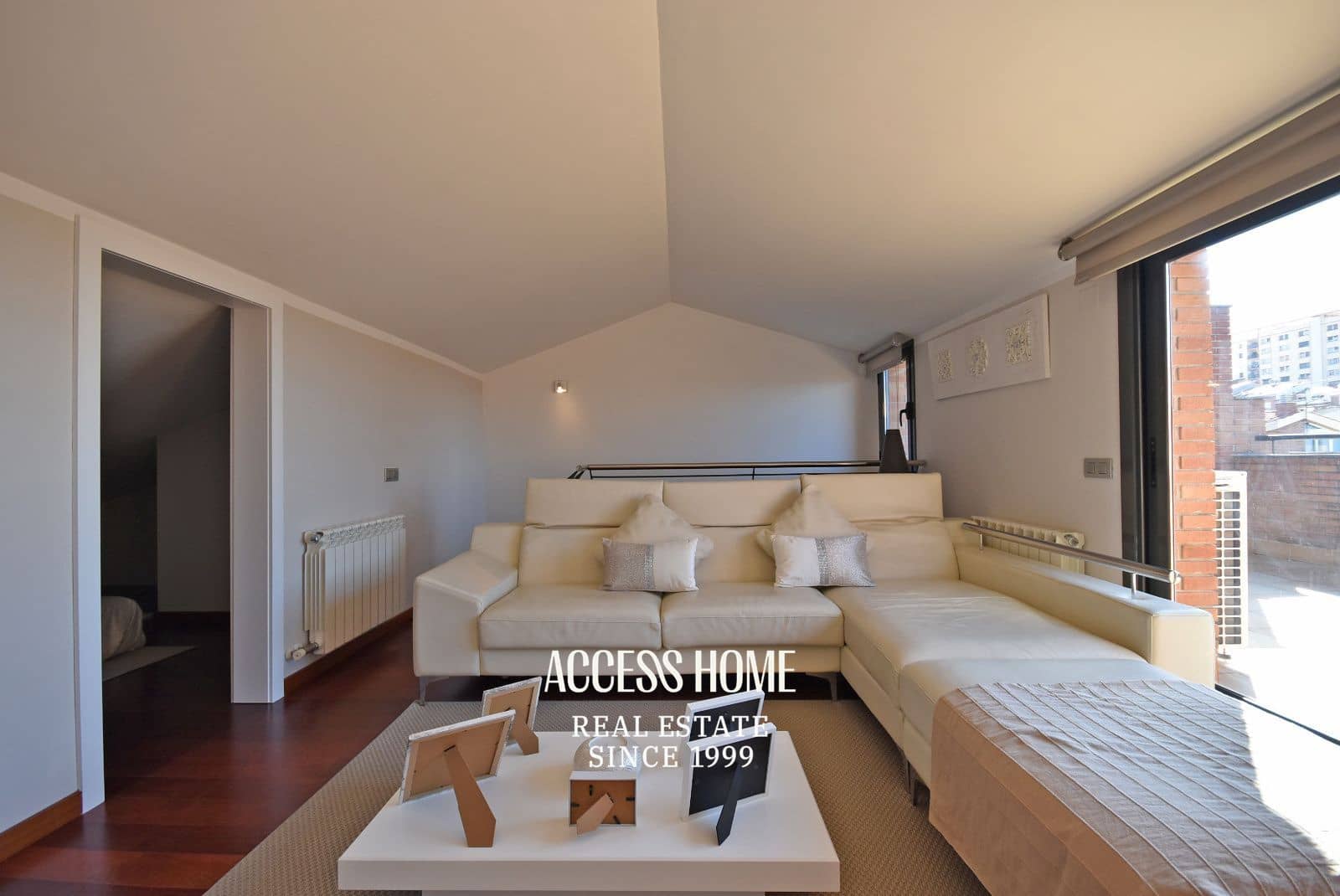 4 soverom Hus til salgs i El Masnou med svømmebasseng garasje - € 949 000 (Ref: 9787843)