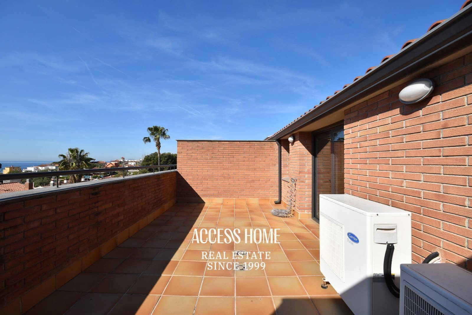 4 soverom Hus til salgs i El Masnou med svømmebasseng garasje - € 949 000 (Ref: 9787843)