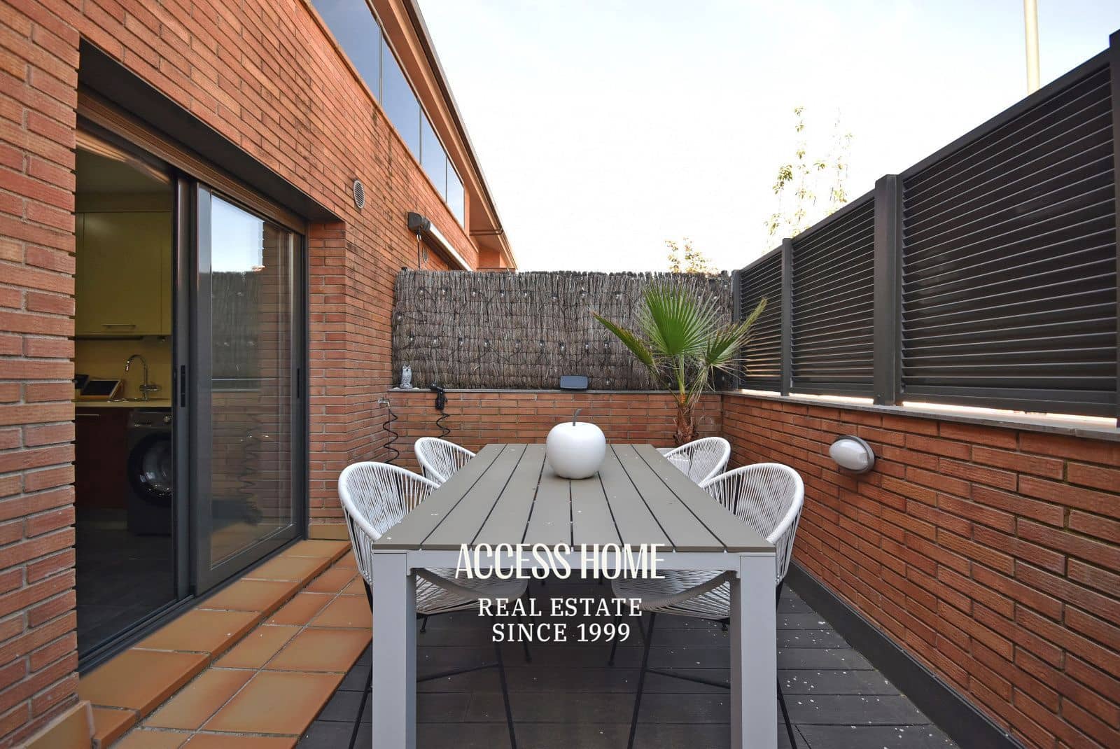 4 soverom Hus til salgs i El Masnou med svømmebasseng garasje - € 949 000 (Ref: 9787843)