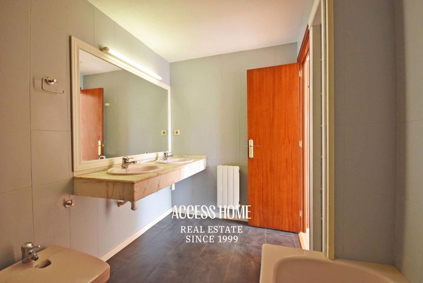 4 soverom Hus til salgs i Premia de Dalt med garasje - € 547 000 (Ref: 9787844)