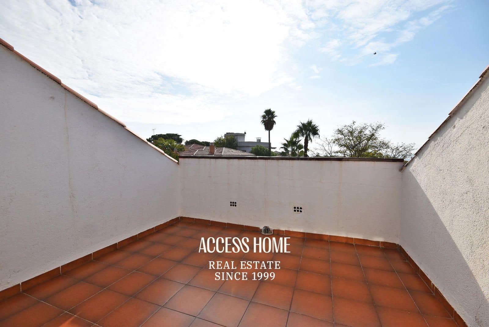 4 soverom Hus til salgs i Premia de Dalt med garasje - € 547 000 (Ref: 9787844)