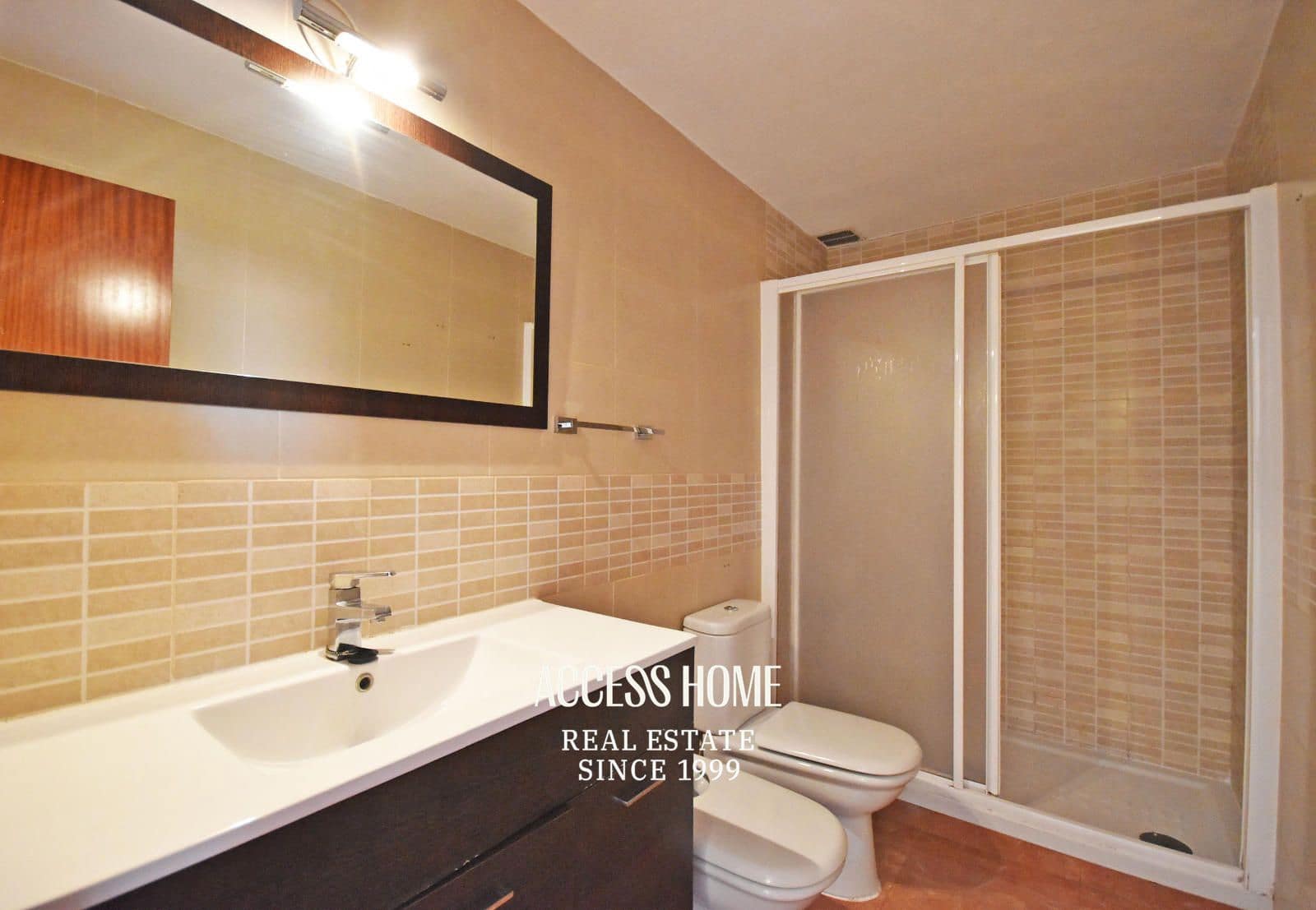 4 soverom Hus til salgs i Premia de Dalt med garasje - € 547 000 (Ref: 9787844)