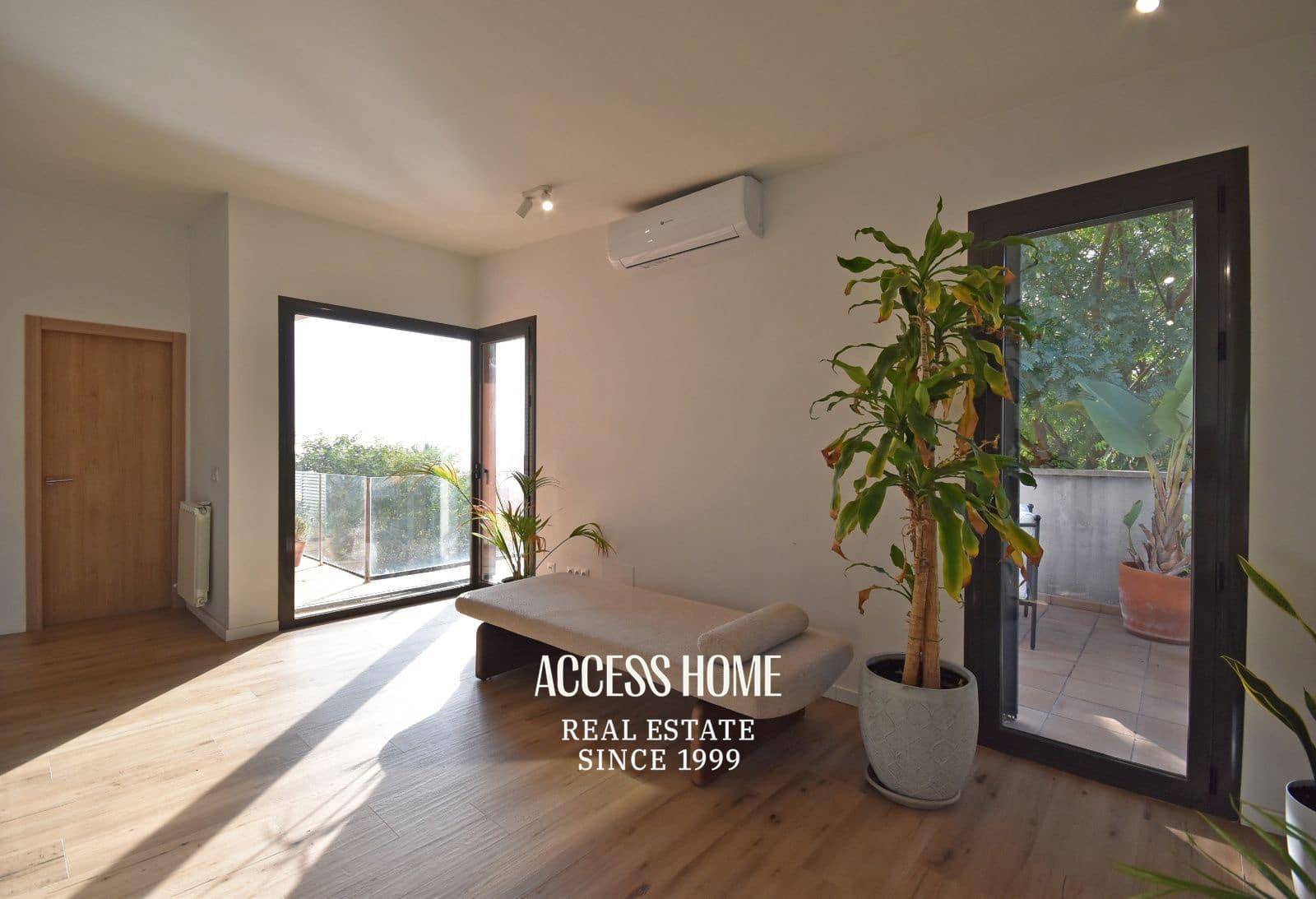 4 soveværelse Villa til salg i Mataro med swimmingpool garage - € 819.000 (Ref: 9787845)