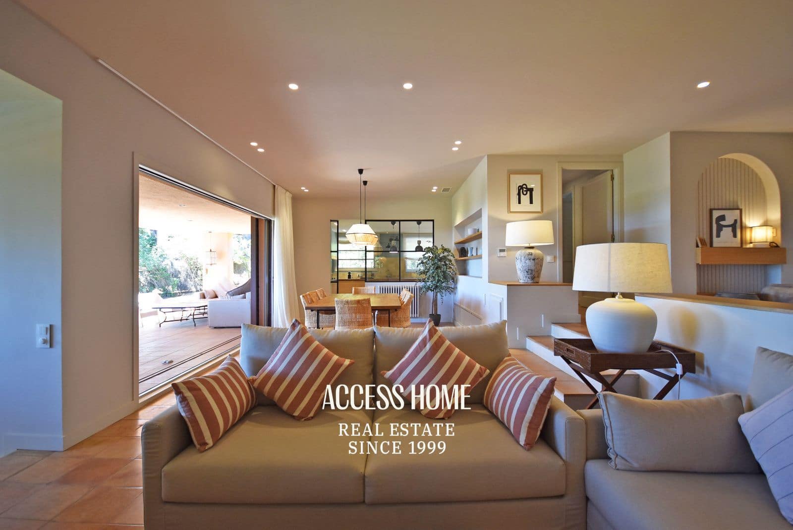 6 Zimmer Villa zu vermieten in Sant Vicenc de Montalt mit Pool Garage - 12.000 € (Ref: 9789466)